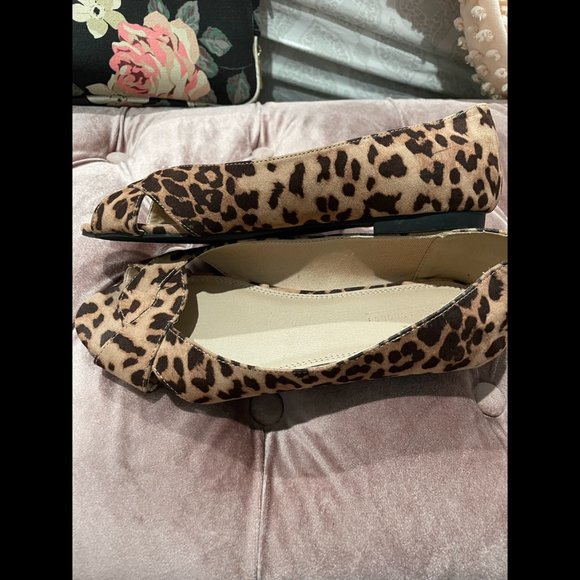 ASOS Peeptoe Ballet Flats in Leopard - Picture 8 of 9